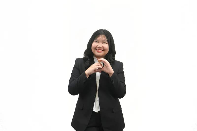 Azka Navalia Adzhane Syarief